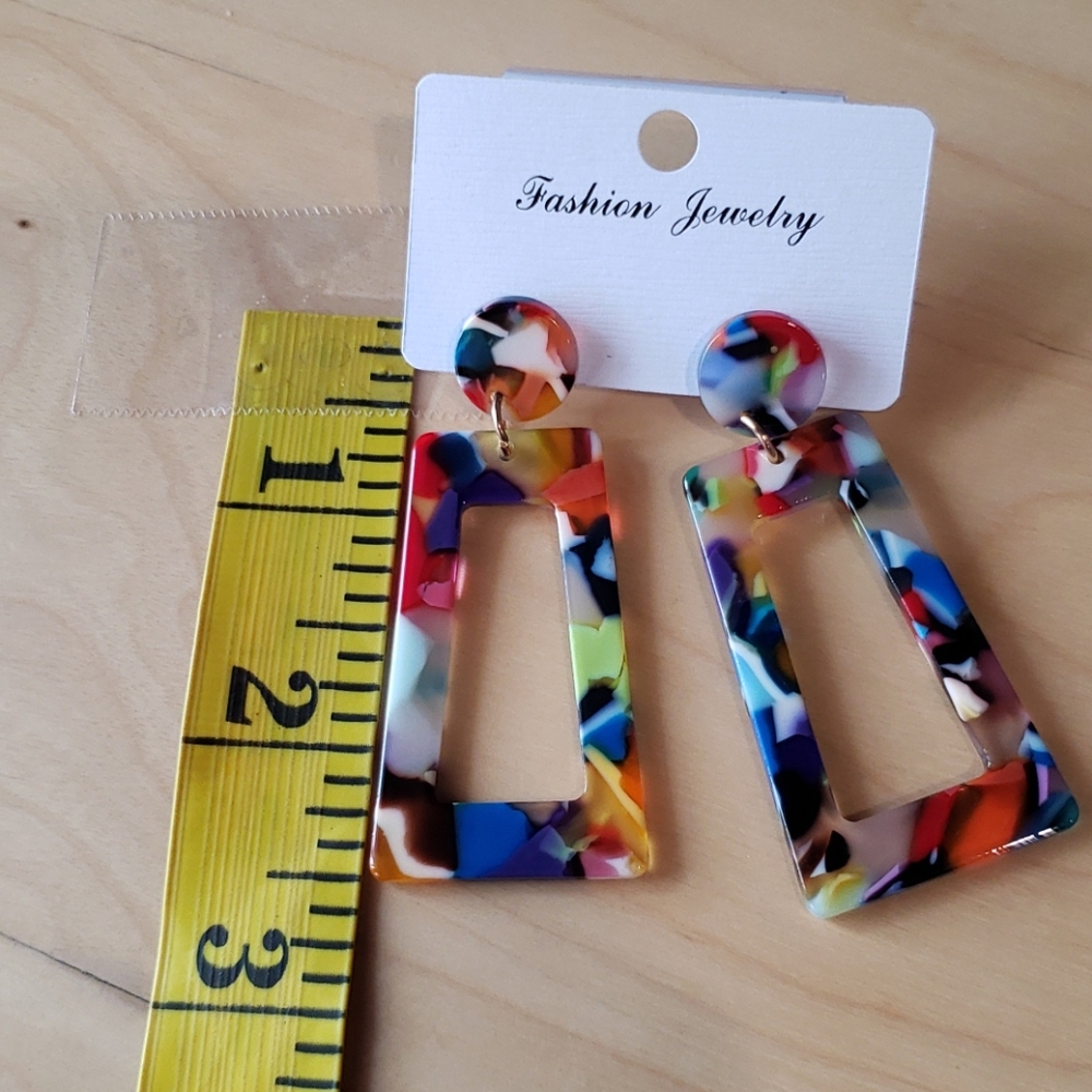 2 for $15 Geometric long Square earrings - Picture 4 of 5